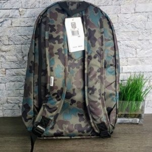 New Converse Rubber 22l Hodgeman Camo Backpack - Picture 3 of 7